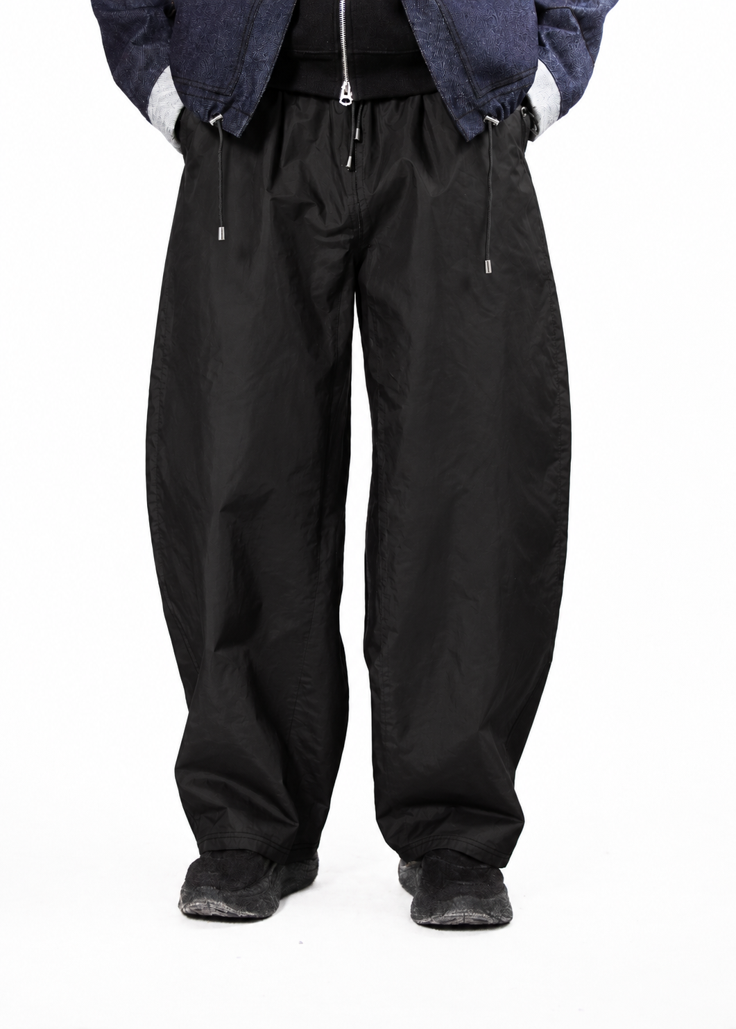 LE PANTALON BALLON ESSENTIEL