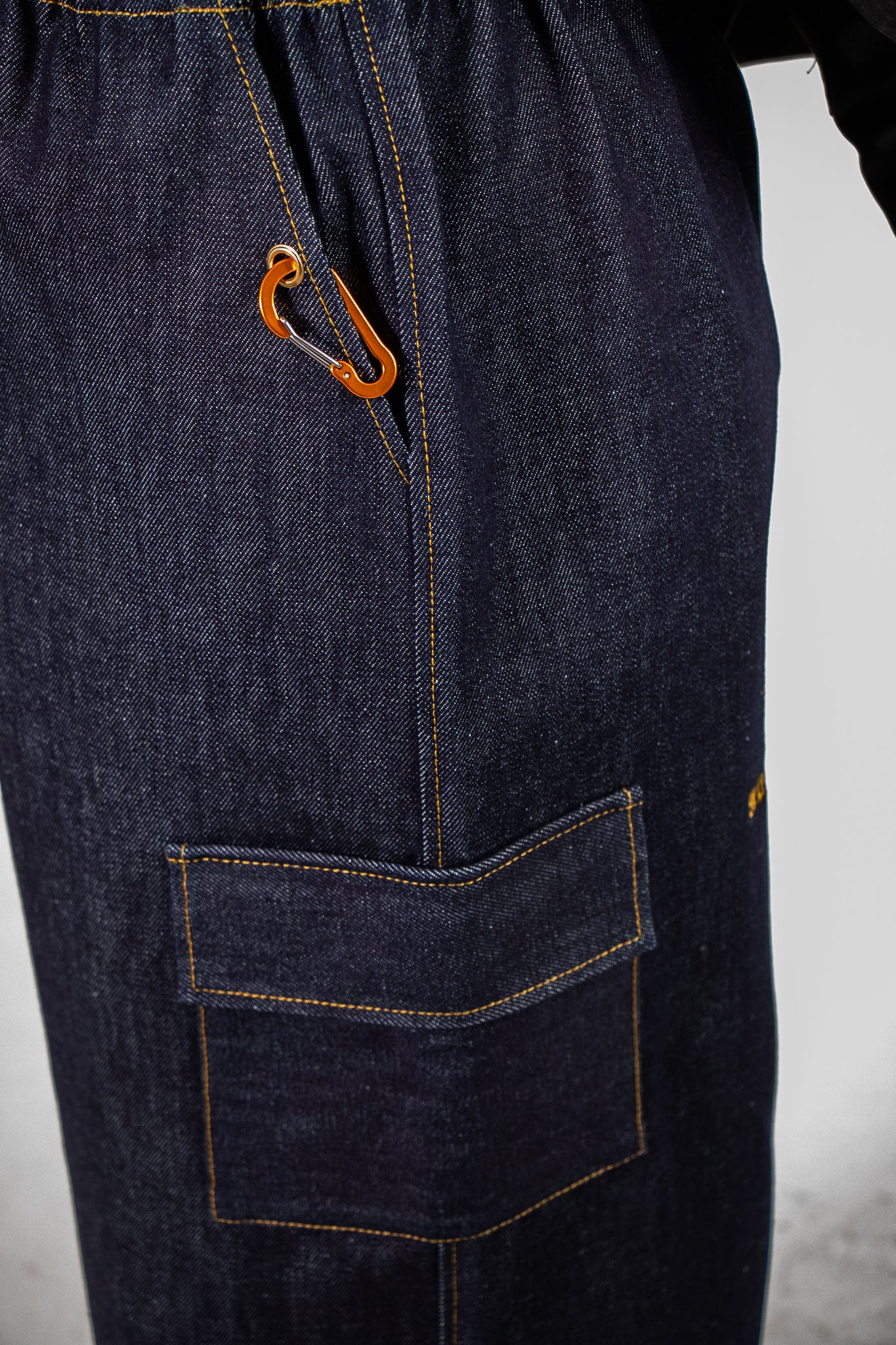 LE PANTALON DROIT (CARGO)