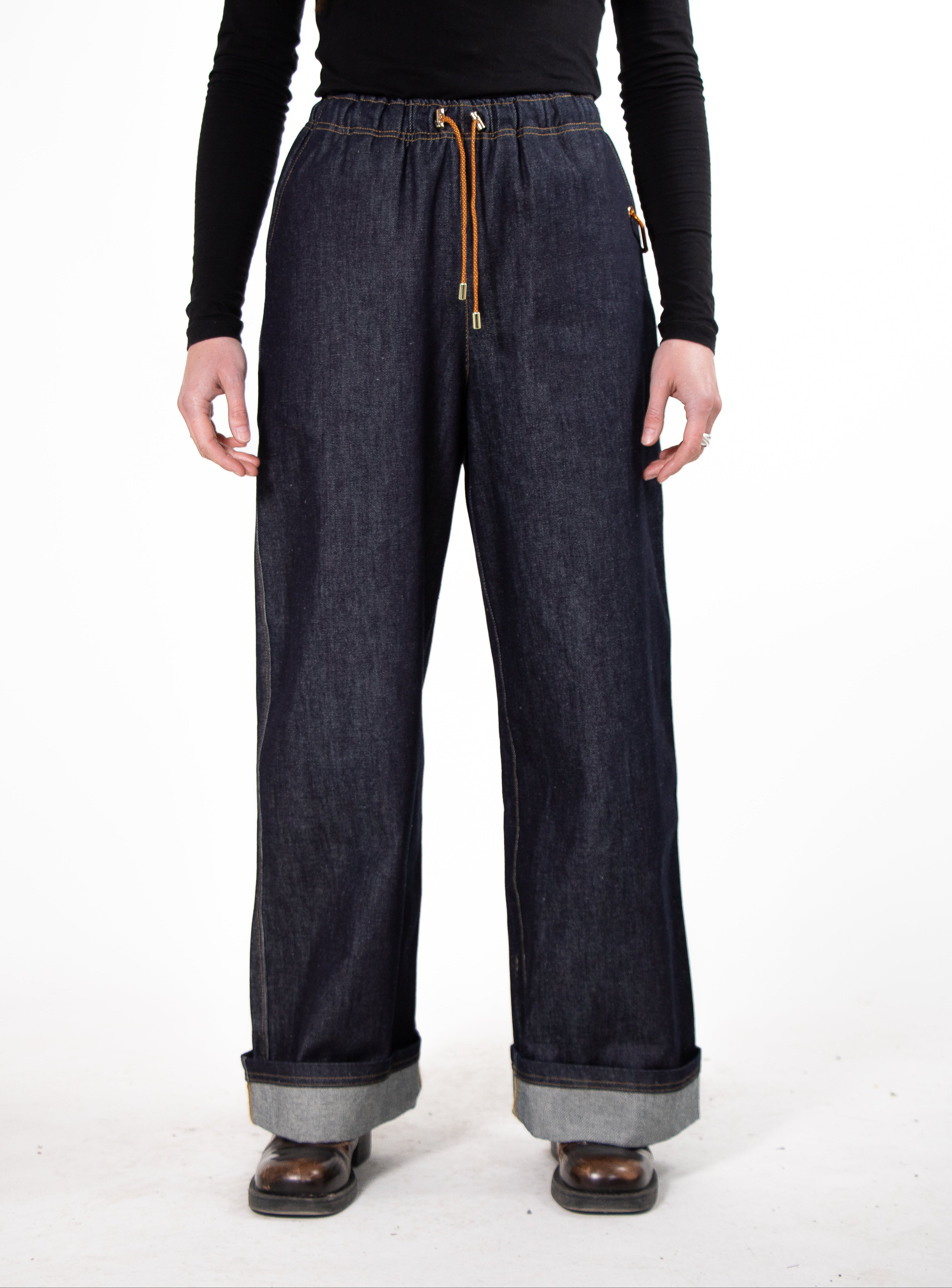 LE PANTALON EVASE (ESSENTIEL)