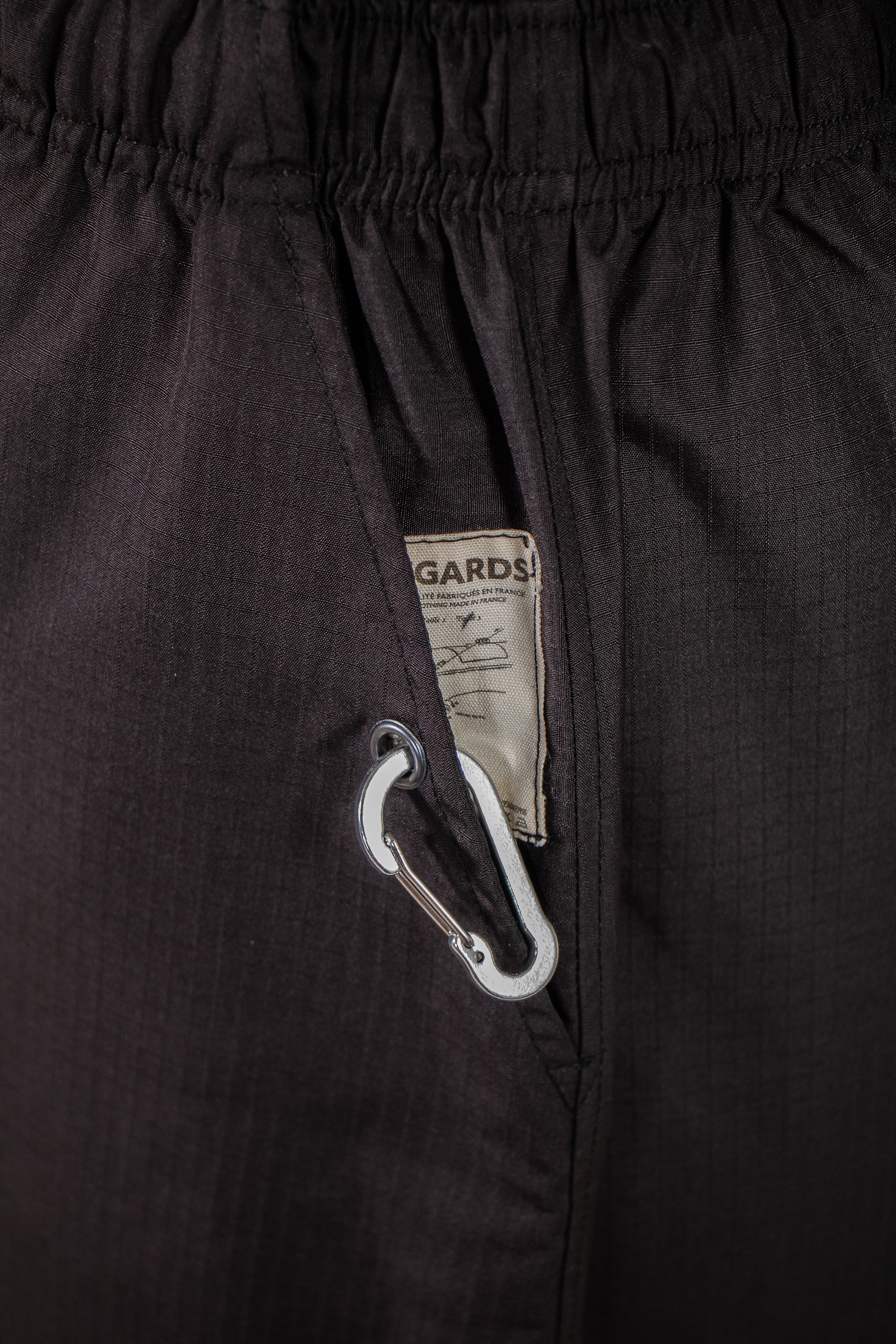 LE PANTALON EVASE (ESSENTIEL)