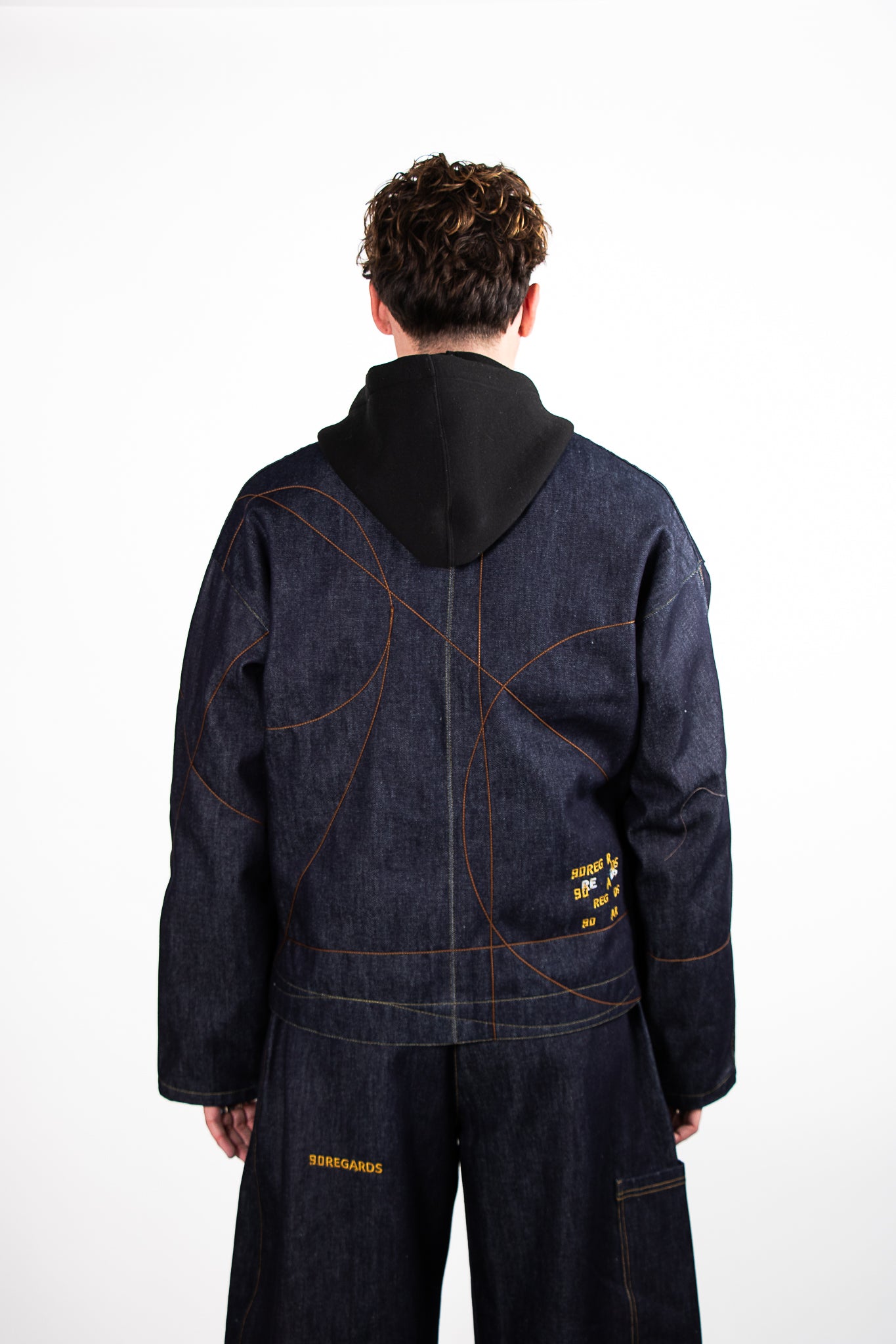 LA VESTE CROISEE (90)